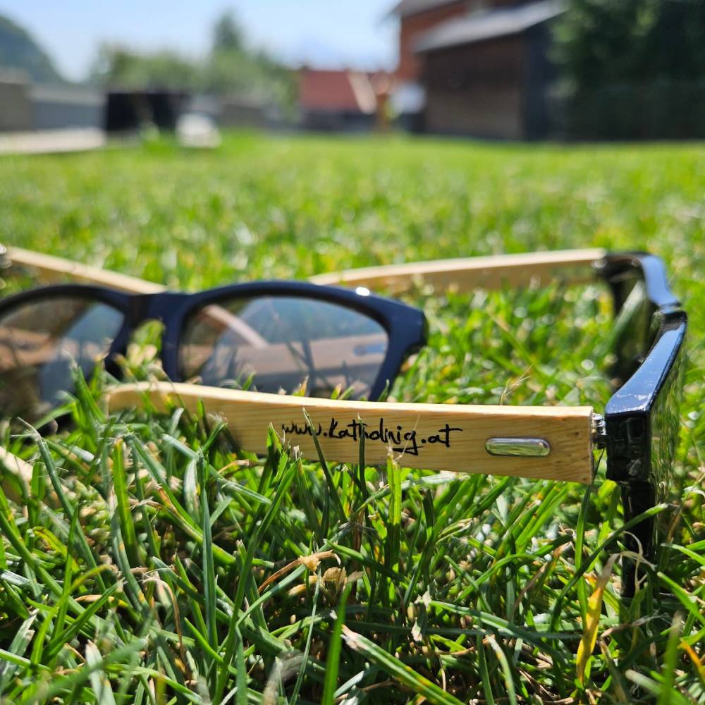 WALDGLANZ - Individuell Gravierte Bambus Sonnenbrille - #HansArbeit