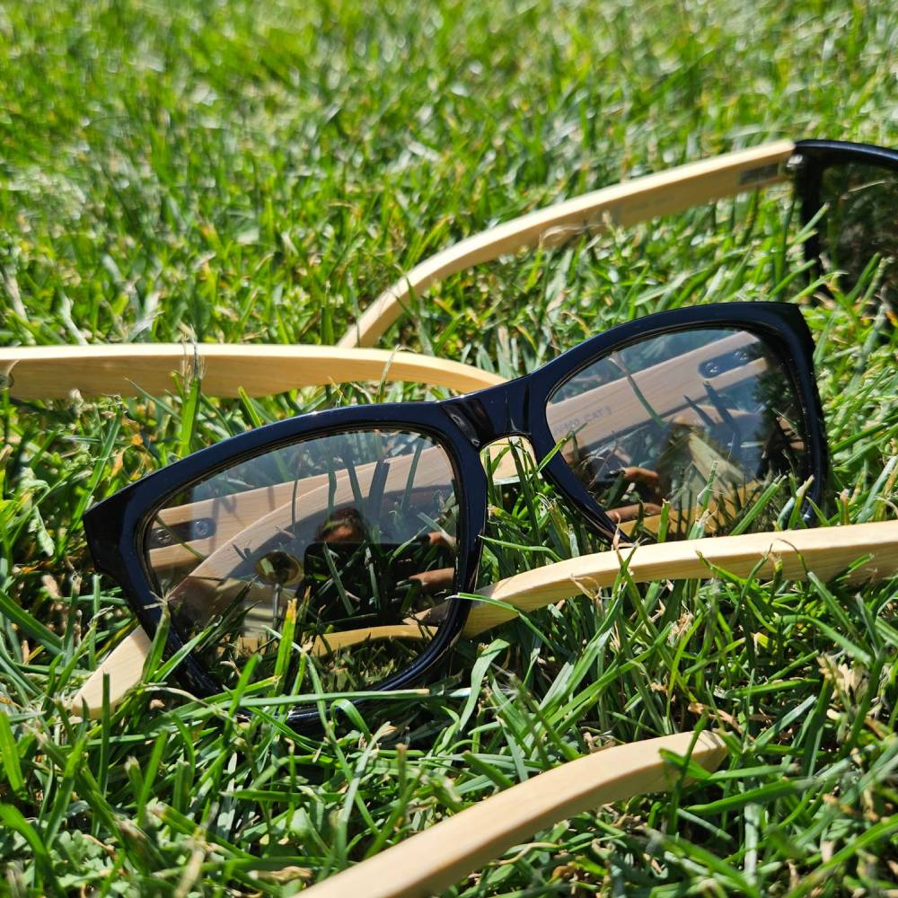 WALDGLANZ - Individuell Gravierte Bambus Sonnenbrille - #HansArbeit